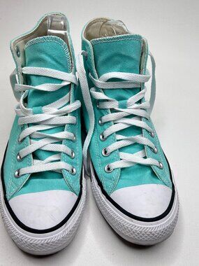 Converse Women 9.5/Men 7.5 Green Canvas Chuck Taylor All Star High Top Sneakers